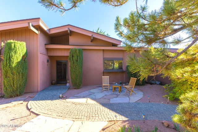 30 VAQUERO Circle, Sedona, AZ 86351