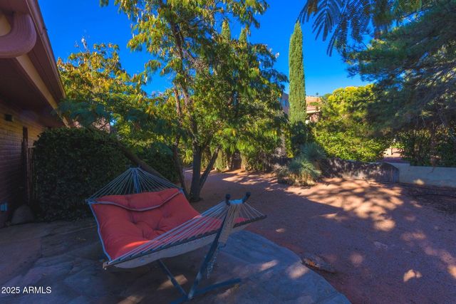 30 VAQUERO Circle, Sedona, AZ 86351
