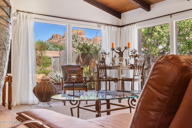 30 VAQUERO Circle, Sedona, AZ 86351