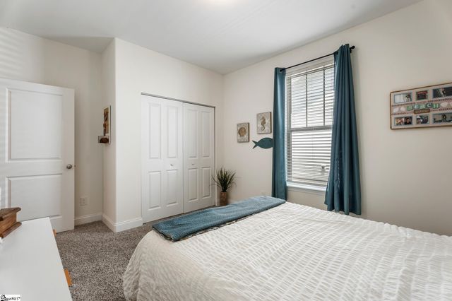 2622 Karkinnen Way, Moore, SC 29369