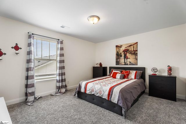 2622 Karkinnen Way, Moore, SC 29369