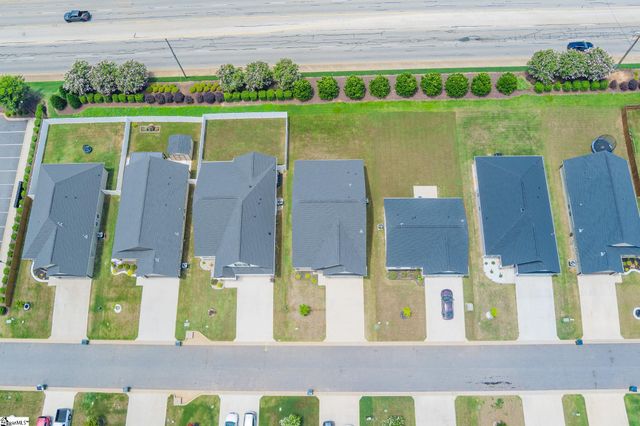 2622 Karkinnen Way, Moore, SC 29369