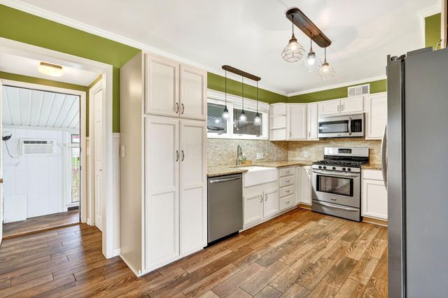 145 Maple Street, Ashville, OH 43103