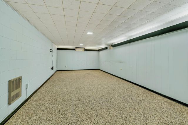 145 Maple Street, Ashville, OH 43103