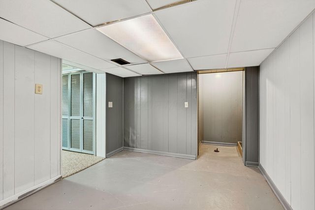 145 Maple Street, Ashville, OH 43103