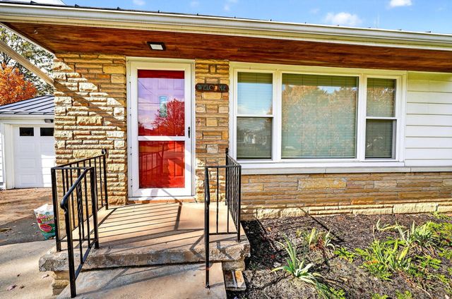 145 Maple Street, Ashville, OH 43103