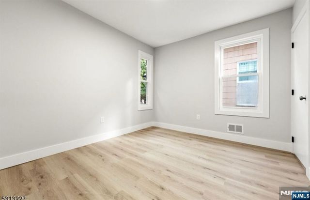 104 Hollywood Avenue, East Orange, NJ 07018