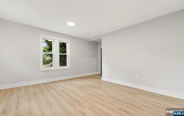 104 Hollywood Avenue, East Orange, NJ 07018