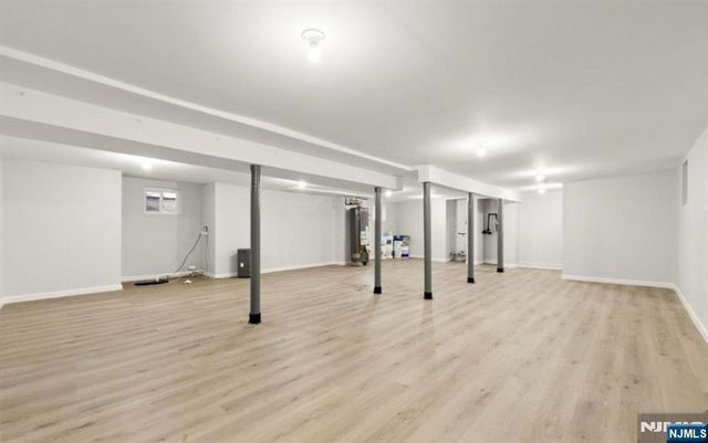 104 Hollywood Avenue, East Orange, NJ 07018
