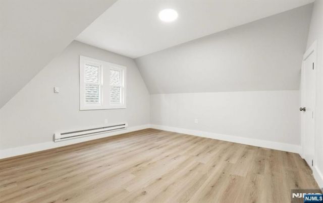 104 Hollywood Avenue, East Orange, NJ 07018
