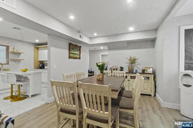 104 Hollywood Avenue, East Orange, NJ 07018