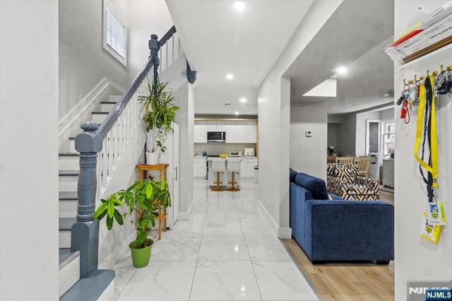 104 Hollywood Avenue, East Orange, NJ 07018