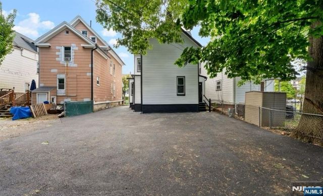 104 Hollywood Avenue, East Orange, NJ 07018