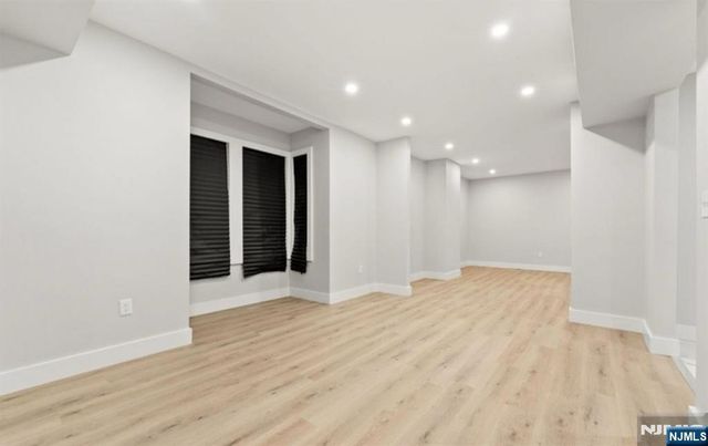104 Hollywood Avenue, East Orange, NJ 07018