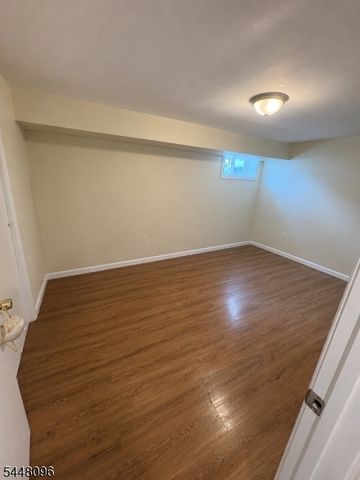 441 W 1St Ave, Roselle Boro, NJ 07203