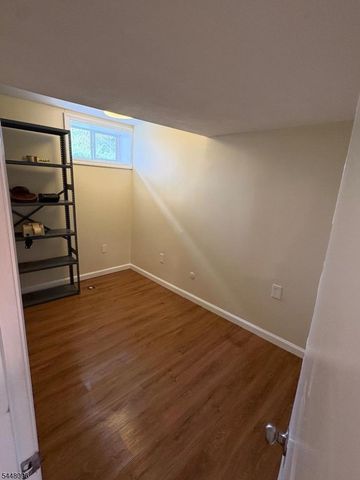 441 W 1St Ave, Roselle Boro, NJ 07203