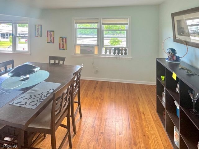 441 W 1St Ave, Roselle Boro, NJ 07203