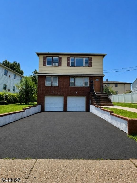 441 W 1St Ave, Roselle Boro, NJ 07203