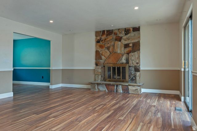 9473 S HUNTS END DR, Sandy, UT 84092