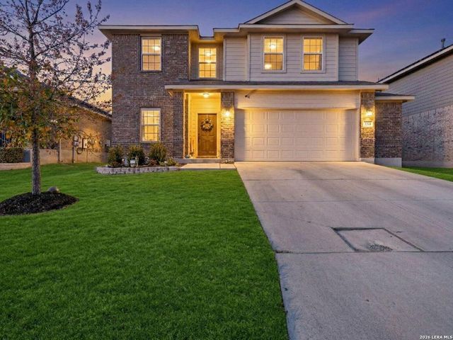 8935 Holland Park, Converse, TX 78109