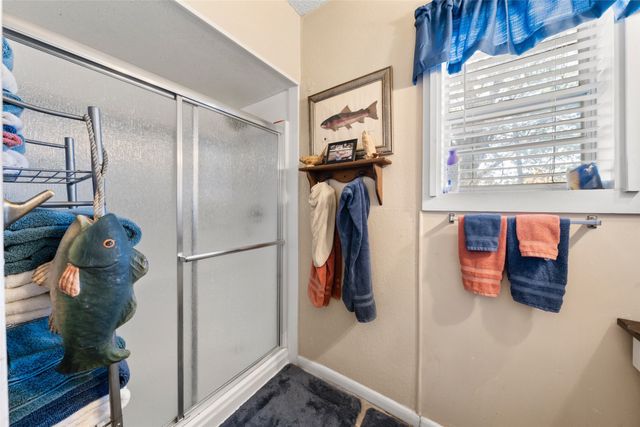 502 W 6th Street, Mcgregor, TX 76657