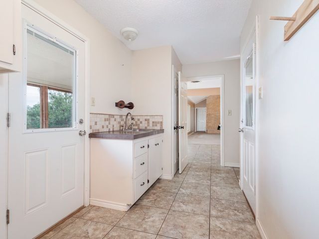 905 High Road, Coleman, TX 76834