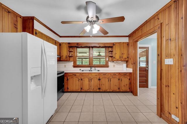 128 Smith Street, Hartwell, GA 30643