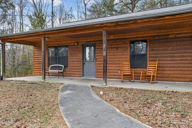 268 Burning Oaks Drive, Sevierville, TN 37876