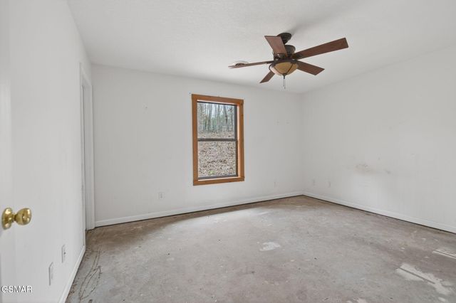 268 Burning Oaks Drive, Sevierville, TN 37876