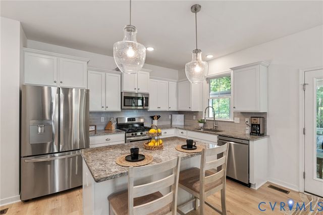 6225 Anise Cir, Moseley, VA 23120