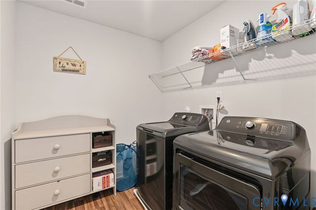 6225 Anise Cir, Moseley, VA 23120