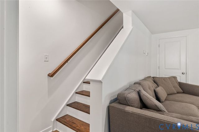6225 Anise Cir, Moseley, VA 23120