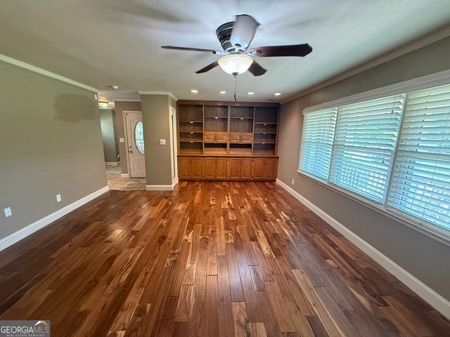 580 Hurt Road SW, Smyrna, GA 30082