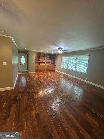 580 Hurt Road SW, Smyrna, GA 30082