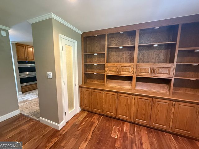 580 Hurt Road SW, Smyrna, GA 30082