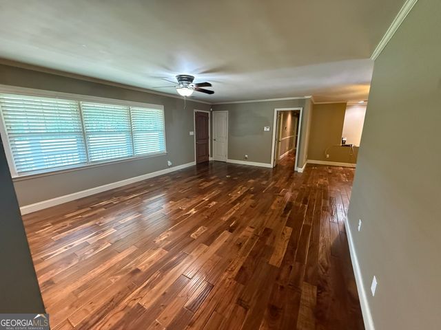 580 Hurt Road SW, Smyrna, GA 30082