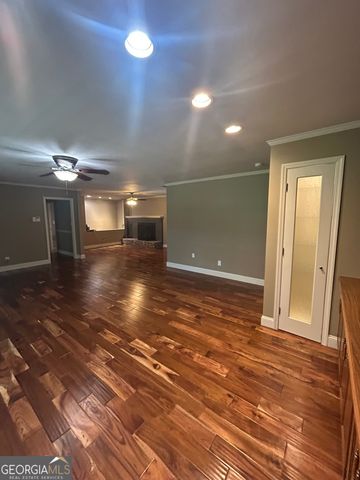 580 Hurt Road SW, Smyrna, GA 30082