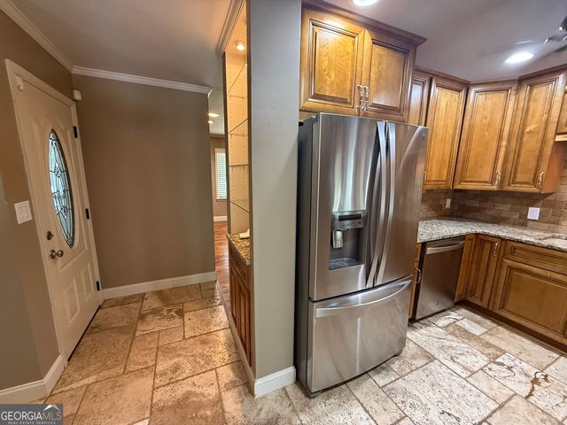 580 Hurt Road SW, Smyrna, GA 30082