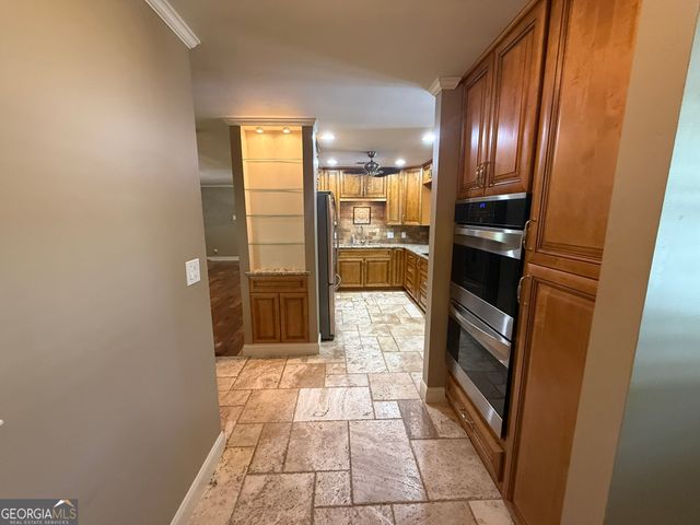 580 Hurt Road SW, Smyrna, GA 30082