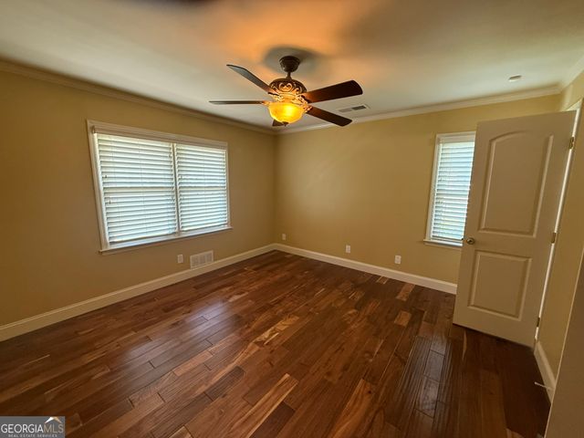 580 Hurt Road SW, Smyrna, GA 30082