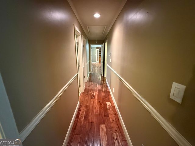 580 Hurt Road SW, Smyrna, GA 30082