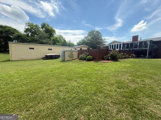 580 Hurt Road SW, Smyrna, GA 30082