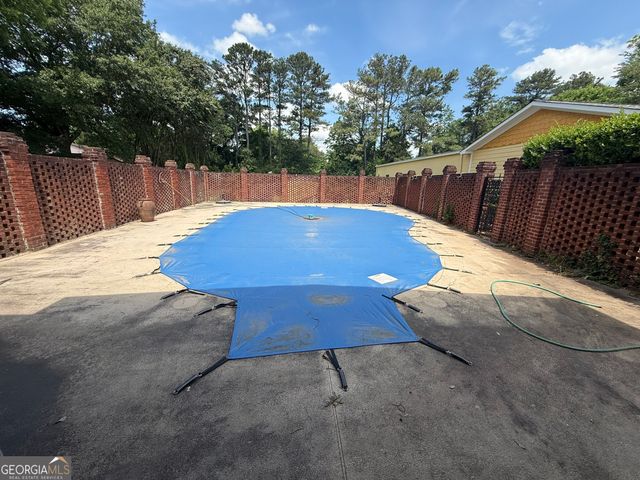 580 Hurt Road SW, Smyrna, GA 30082