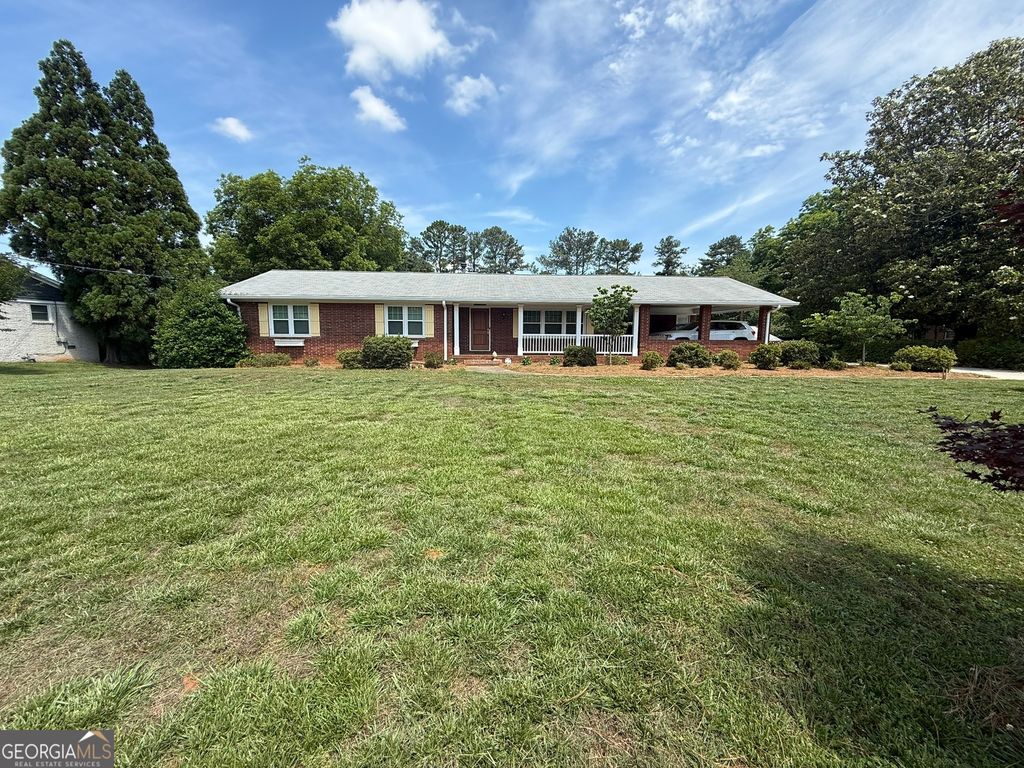 580 Hurt Road SW, Smyrna, GA 30082