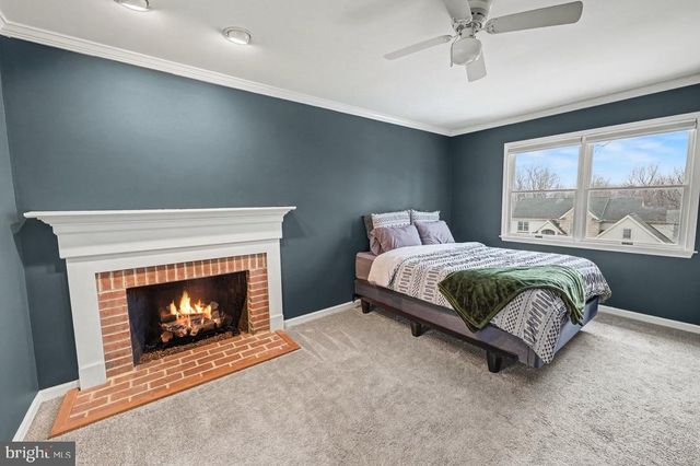 1147 JILL DR, Hummelstown, PA 17036