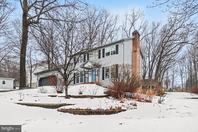 1147 JILL DR, Hummelstown, PA 17036