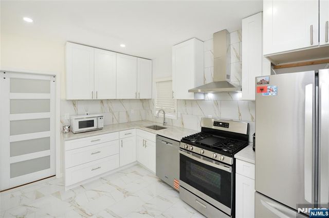 21 Spruce Avenue, Ridgefield Park, NJ 07660