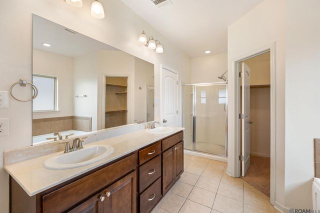 13440 Larch Ct, Denham Springs, LA 70726