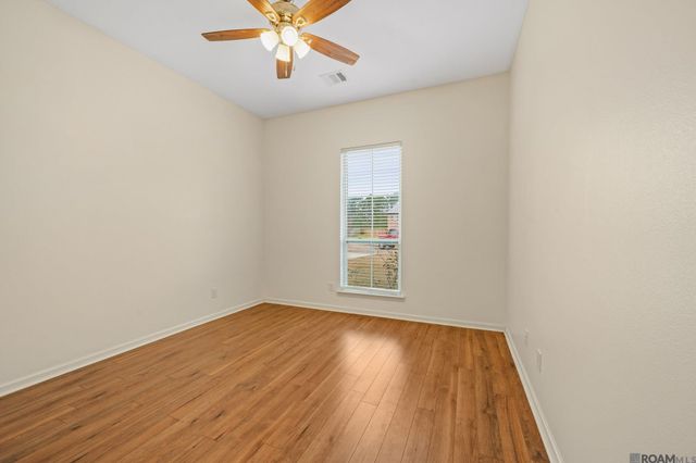 13440 Larch Ct, Denham Springs, LA 70726