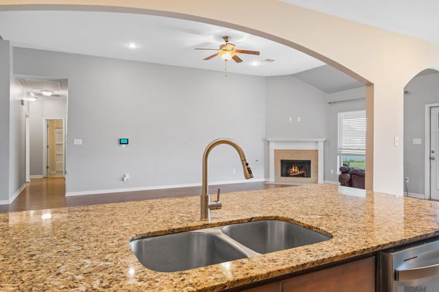 13440 Larch Ct, Denham Springs, LA 70726